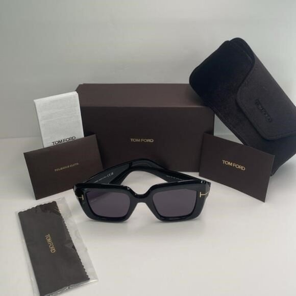 New Authentic Tom Ford Women\'s Black Esme Smoke Square Sunglasses Ft1157 01a 50 main image 8
